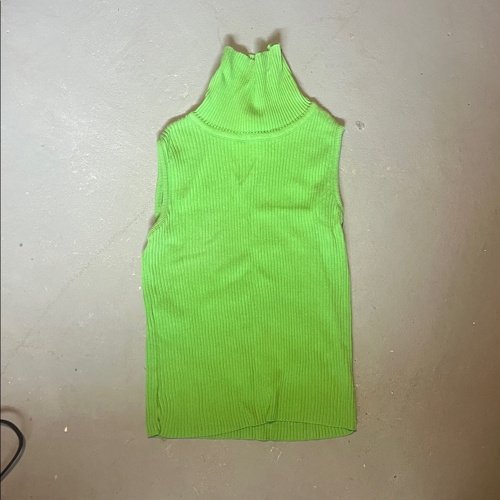 Green Sleeveless Turtleneck Top